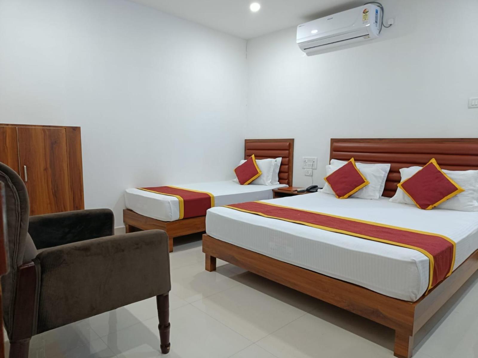 Hotel Executive Inn Hailakandi المظهر الخارجي الصورة