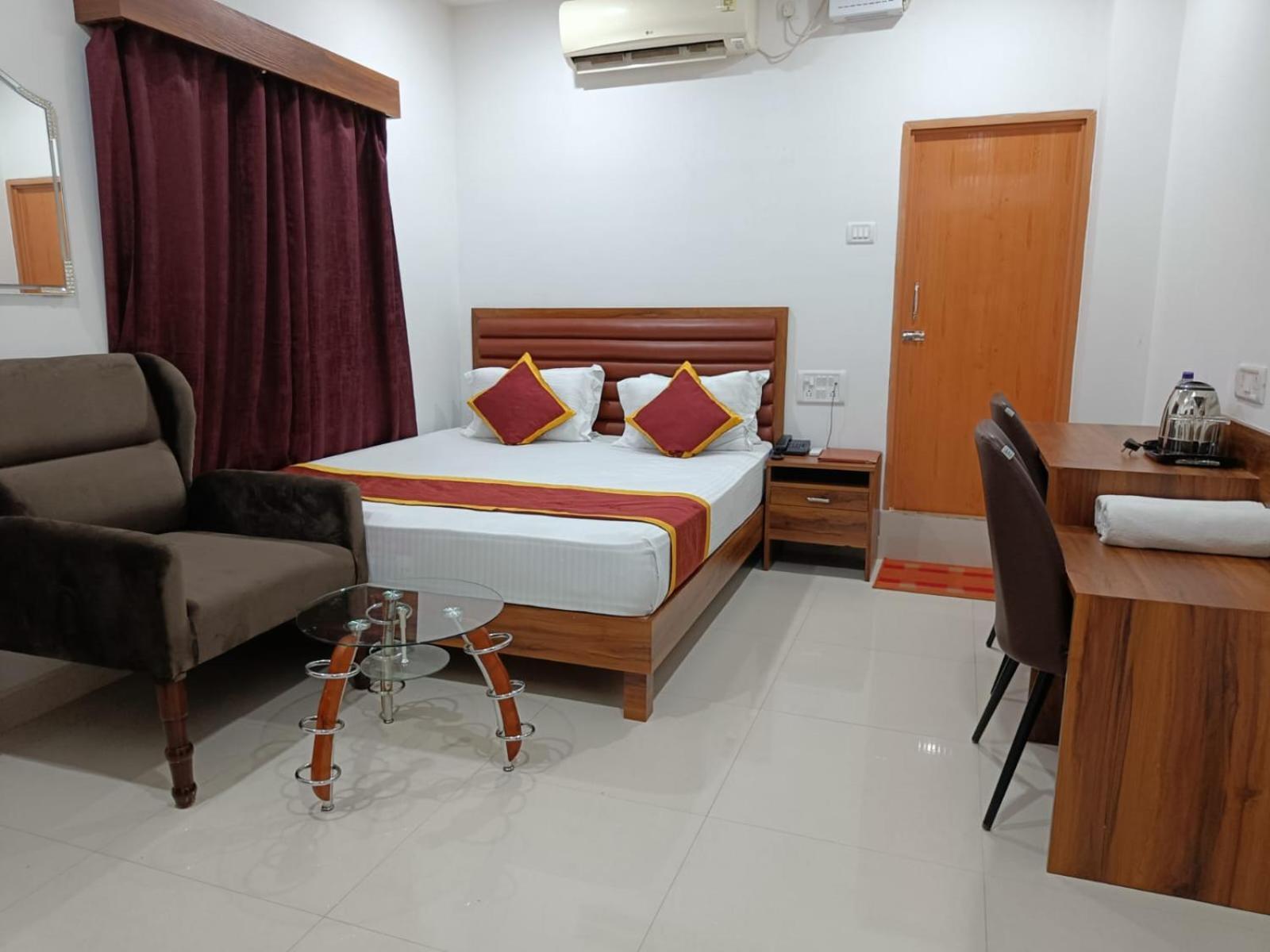 Hotel Executive Inn Hailakandi المظهر الخارجي الصورة