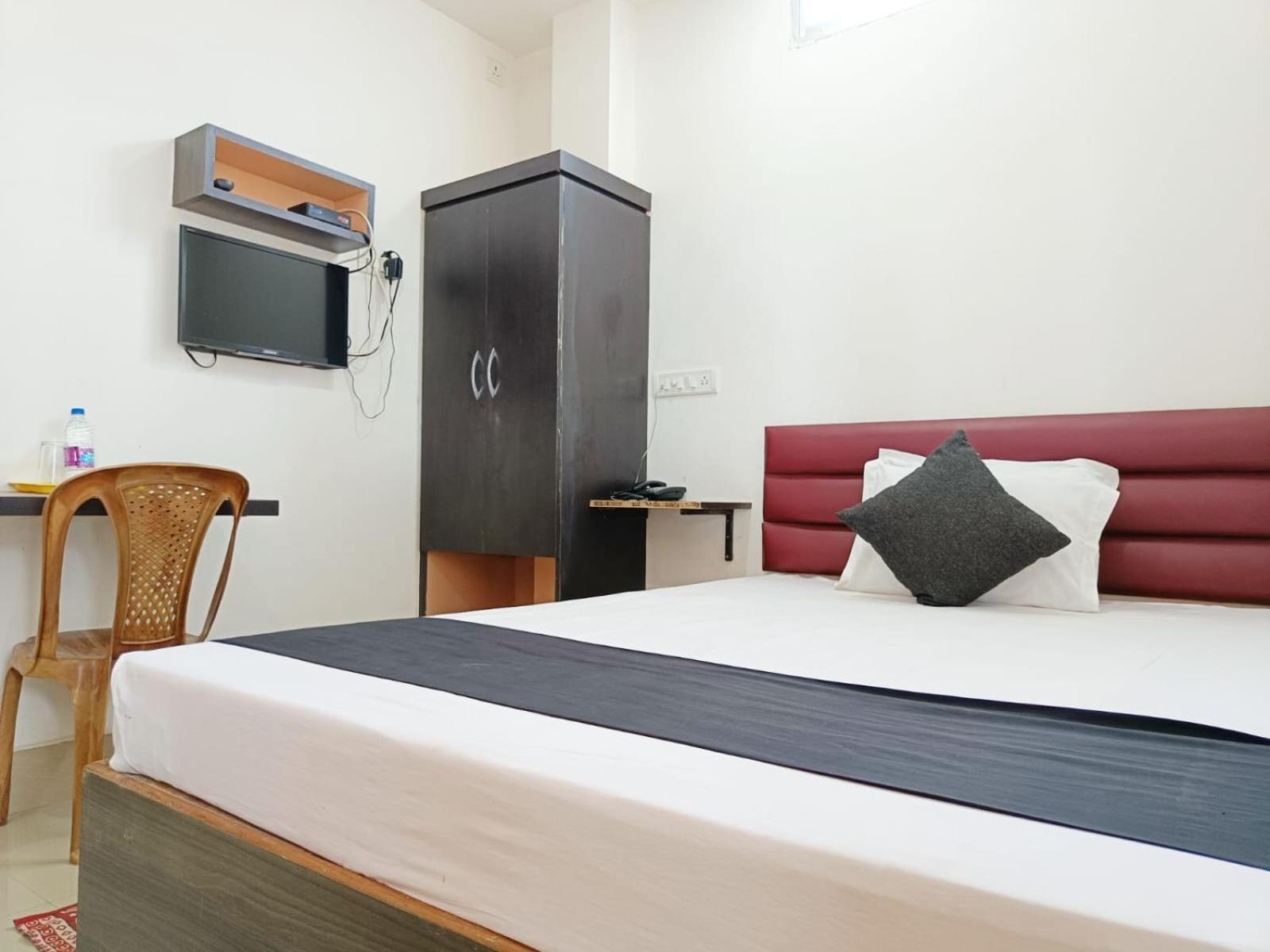 Hotel Executive Inn Hailakandi المظهر الخارجي الصورة